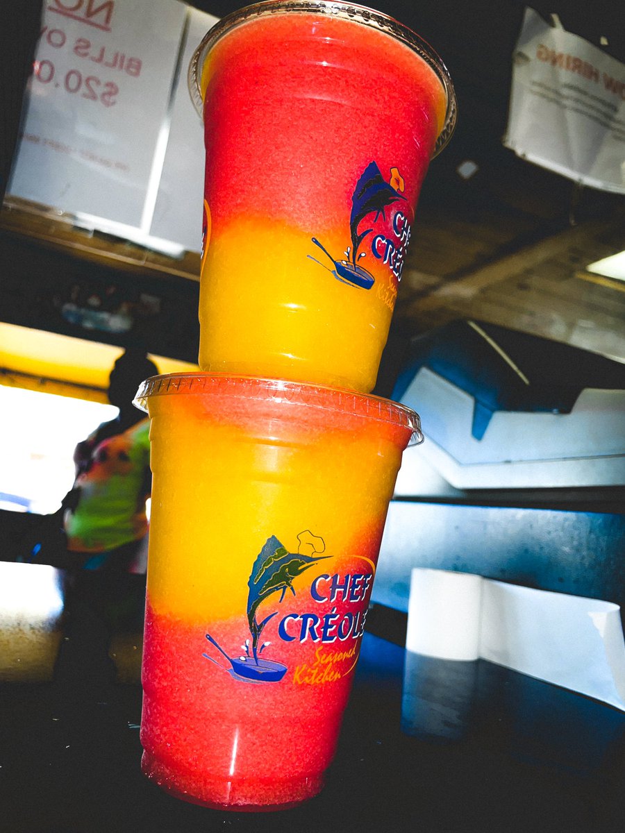 ChefCreoleMIA's tweet image. Have you tried our mango/strawberry smoothies yet?it’s definitely worth the try! Creole style!! 

#mango #mangosmoothie #mangoes #thursday #loveislove #creole #créole #creolecuisine #creolecooking #creoles #creolestyle #haitianfood