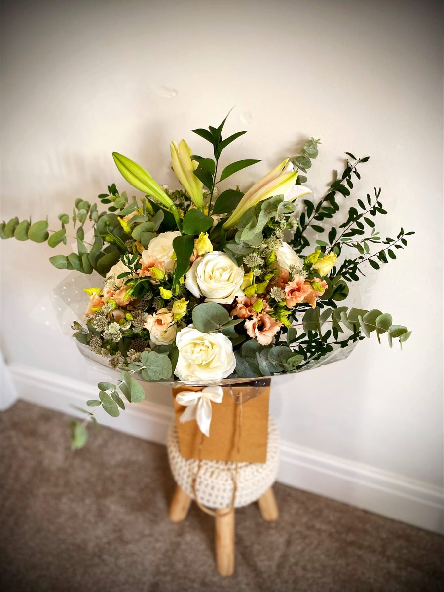 Hi all we are running 2 Floral design courses in January.
A 5 week introduction to floristry course, on the 10 th of January,2024.

myerscough.ac.uk/courses/no-sub…

A 5 week advanced Floristry course, on the 11th January,2024.

myerscough.ac.uk/courses/no-sub…