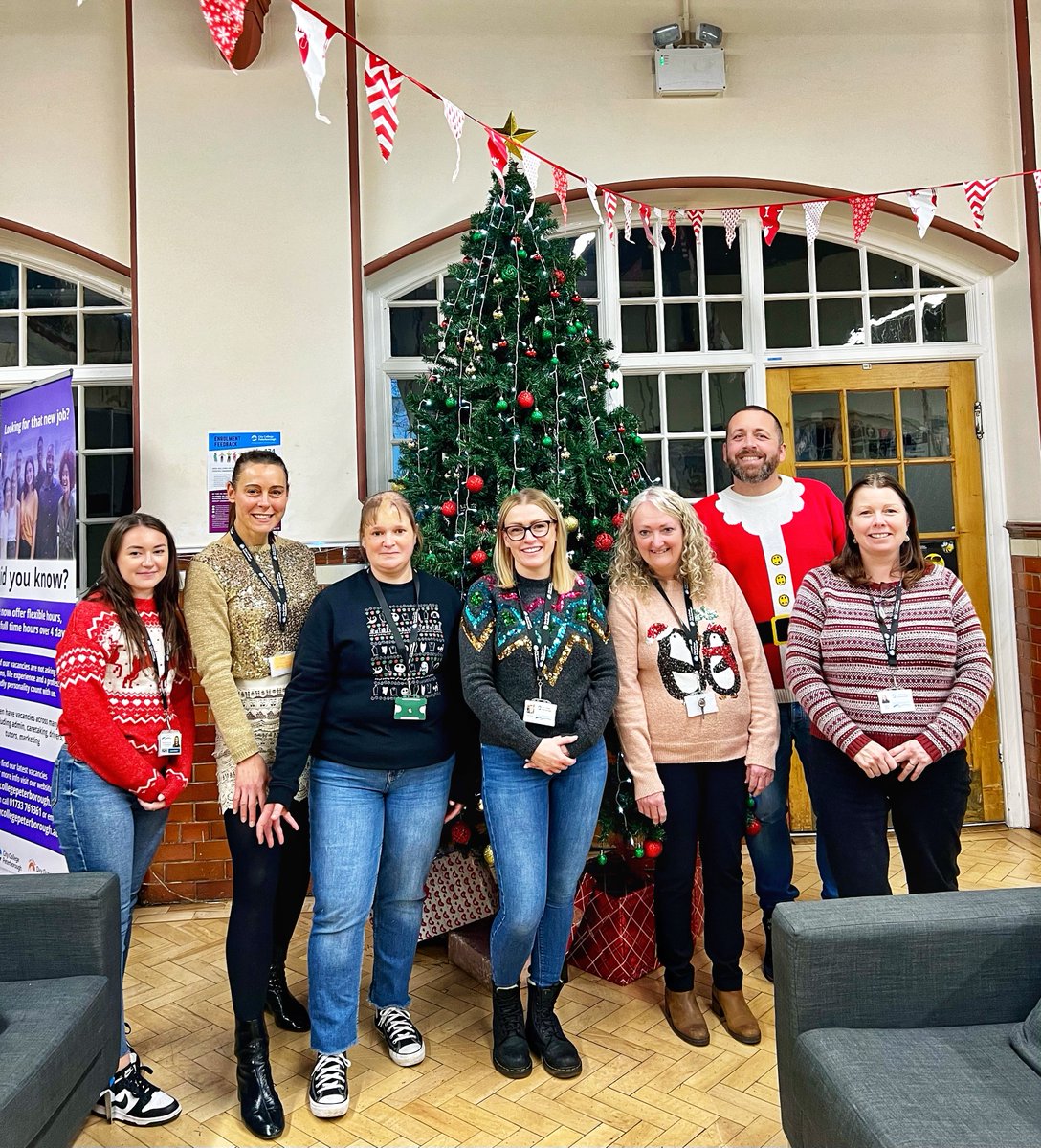 🎄 🎅 Happy Christmas Jumper Day from City College Peterborough!

#christmasjumperday #xmasjumperday #peterborough #cambridgeshire  #JumperDay #FestiveSeason #CityCollegePeterborough #savethechildren
