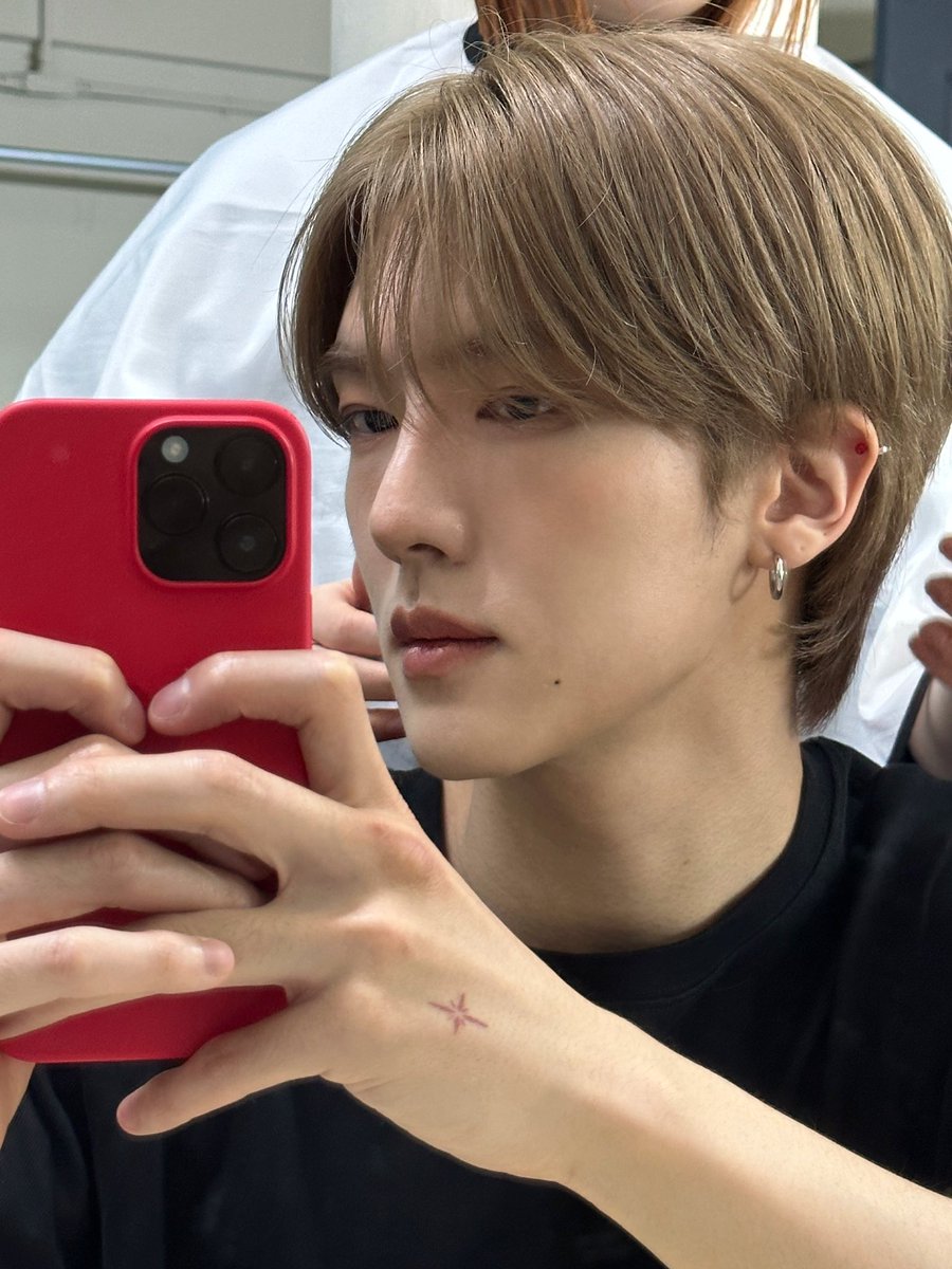 OmegaX_members's tweet photo. [#OX]

Miss you Mexico 🇲🇽👋🏻

#OMEGA_X #오메가엑스
#정훈 #JUNGHOON
#OMEGA_X_in_MEXICO_CITY https://t.co/dDKMxX2zHA