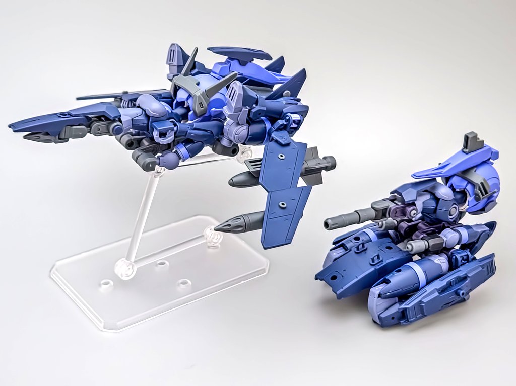 アチェルビー姉妹
それぞれ戦闘機と戦車に可変します。
#30MM