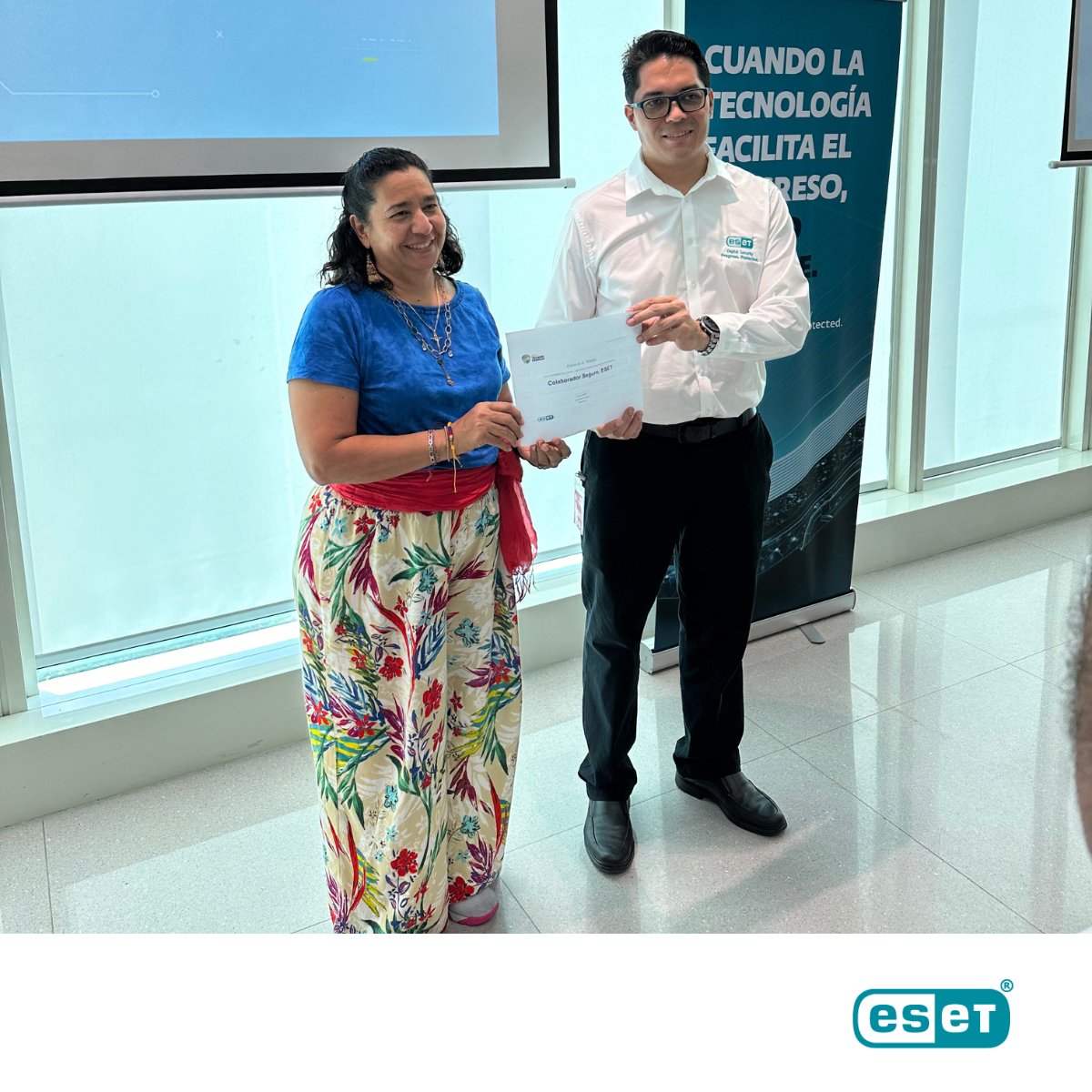 ESET Panamá tweet media
