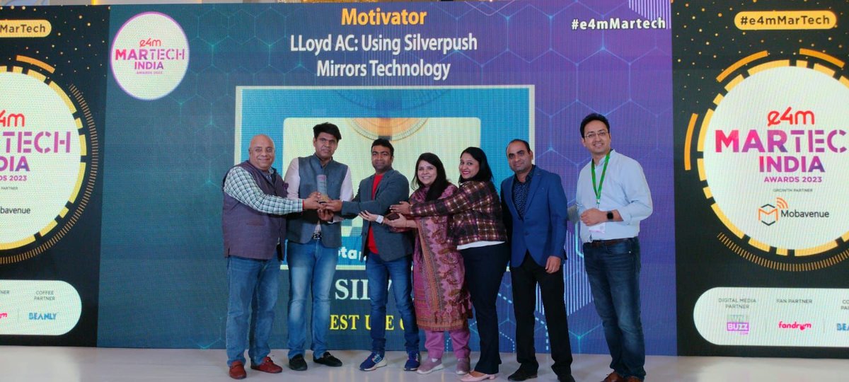 e4m Live tweet media