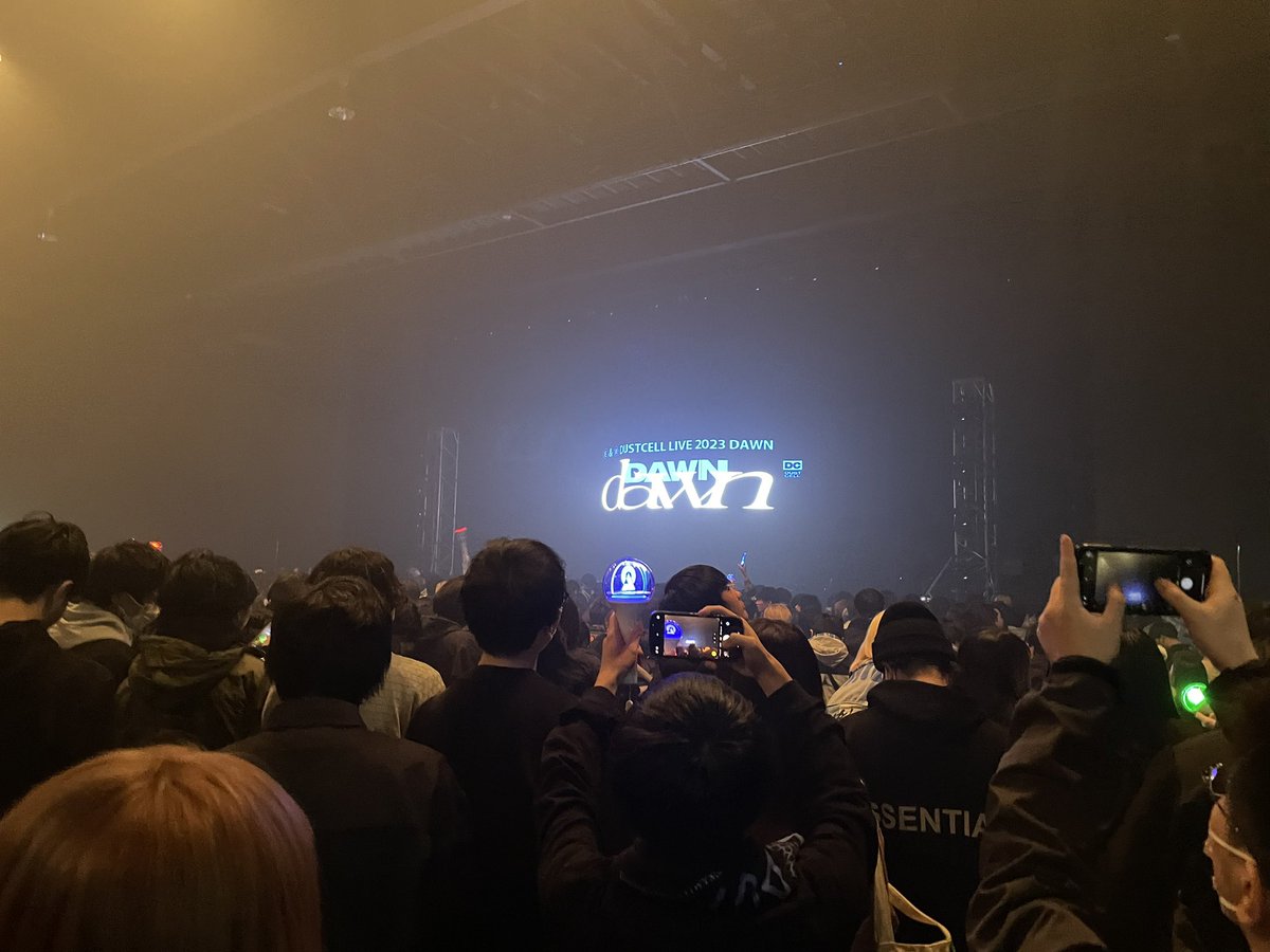 styb_cake's tweet photo. ライブ楽しかった！
#DUSTCELL_DAWN https://t.co/Yp4c0g1Byn