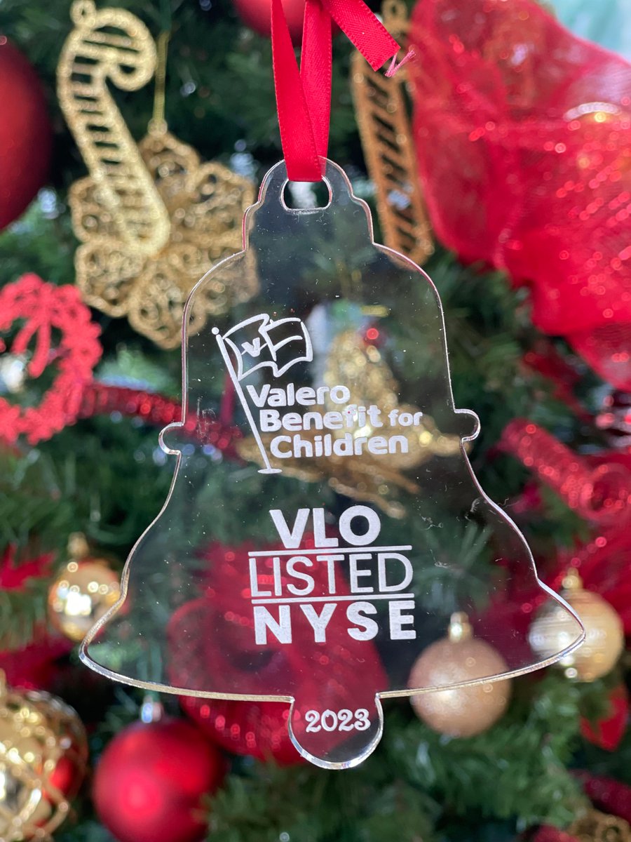 We’re so excited to be a Charity Partner this year! The Valero Benefit for Children is a tremendous help to agencies like
ours. This year, the @Valero BFC is proud to be a part of NYSE’s 100th Annual Global Giving Campaign #NYSETreeLighting Ceremony! #ValeroBFC2023