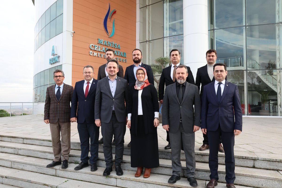 GSB_Manisa's tweet photo. Gençlik ve Spor Bakan Yardımcımız Sayın Dr. Enes Eminoğlu, Manisa Celal Bayar Üniversitesi Rektörü Prof. Dr. Rana Kibar’i ziyaret etti. https://t.co/melw2N0Bs7