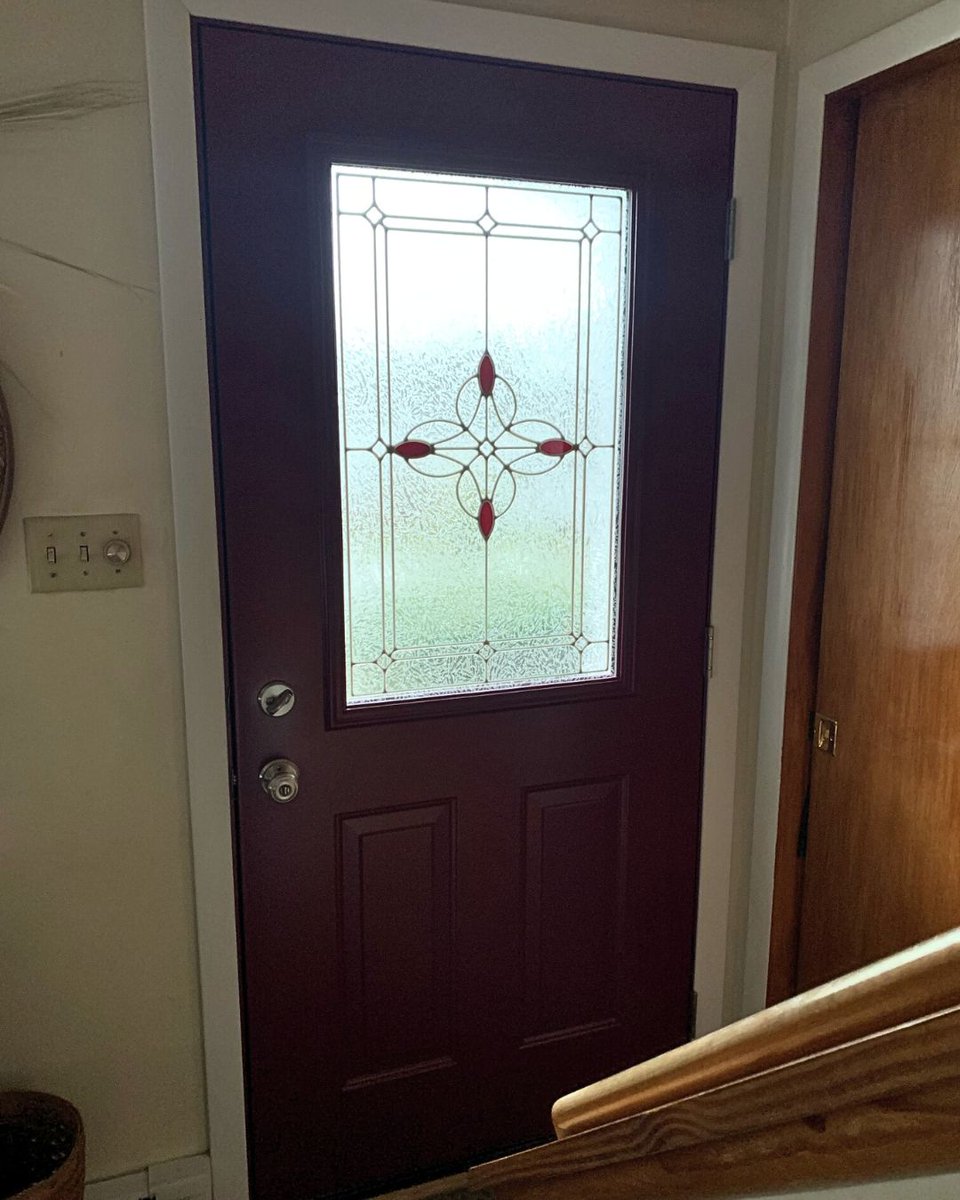 Check out our latest #Masterpiece in #SellersvillePA! 🌟🚪

This stunning new #EntryDoor is a perfect blend of beauty and practicality. 🤩 Get a free #Door quote at the link below!

#DoorInstallation #FrontDoor #DoorReplacement #NewDoor #HomeImprovement

bit.ly/3Tip6N3