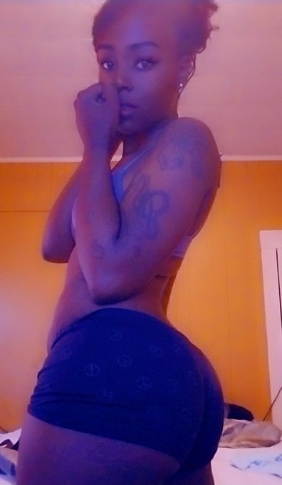 Slim Thick 😋 #freakyyazmin ❤ https://t.co/RloIQ0fmDU<a href="/tag/freakyyazmin"class="tags">#freakyyazmin</a>