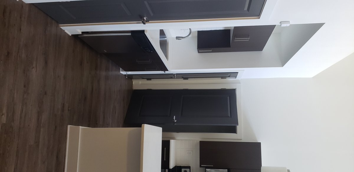 SYNCatPerimeter's tweet photo. Fresh on the market is our glamorous &amp; luxurious B3L Floor Plan! This 2 bedroom apartment home comes with 19 foot ceilings in the living room, spacious walk-in closets &amp; a spiral staircase that leads to an additional loft area. #SYNCLife #LuxuryLiving https://t.co/NEqE3QsTpG