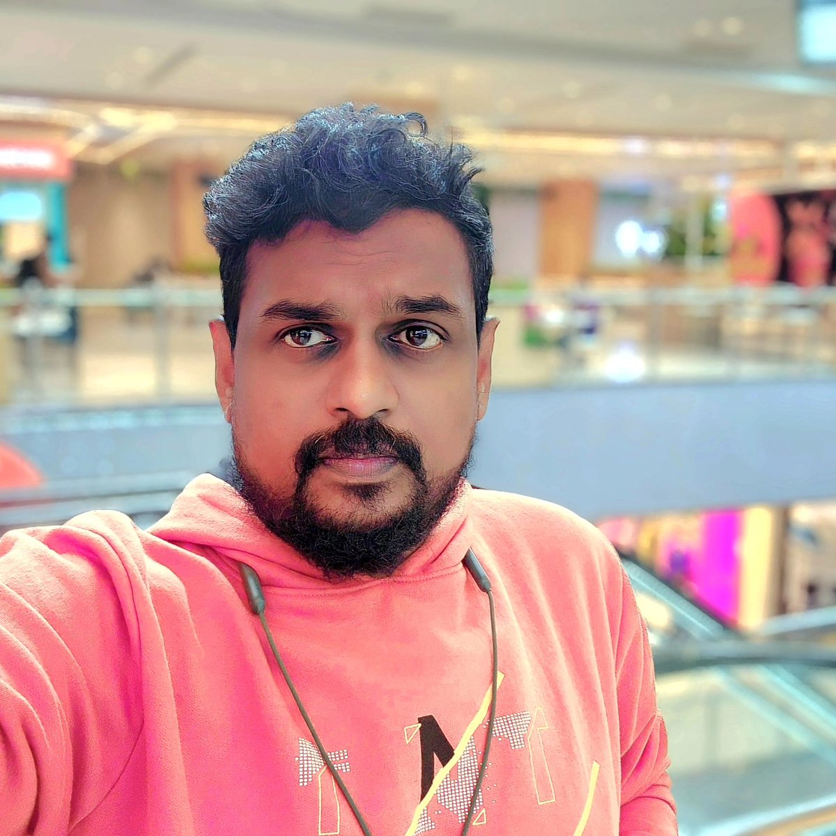 PYWeatherman's tweet photo. 7.12.23 Today I had a chance to explore the #aerohubmall of #Chennai_Airport.It was the best change I could see. #Chennai airport is undergoing a lot of changes.
#ChennaiRains
#chennaifoodie
#chennaifood
#emmanuel
#Popeyes_Chennai
#PYWeatherman https://t.co/xUdvBUahOo