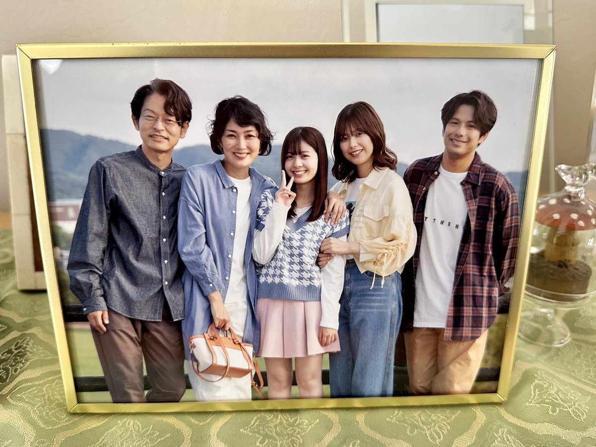 yuna__hoshino's tweet photo. ブラックファミリアを最後まで
観てくださった皆様
ありがとうございました♡

新堂ファミリー大好きっっっ！！！♡♡ https://t.co/QljcuBFSys