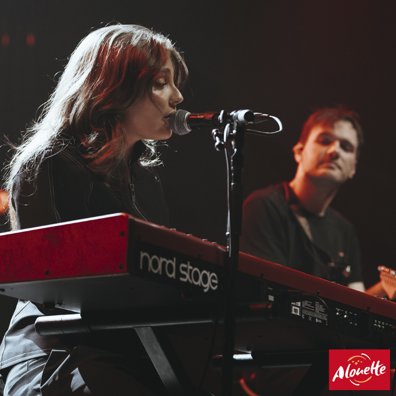 AlouetteRadio's tweet photo. Des étoiles plein les 👀
Hier soir, plus de 2 000 privilégiés ont assisté au #LiveAlouette à Bocapole à #Bressuire ! ❤️🔥 #Vitaa, #GaetanRoussel, @tgofficialmusic, @maellemusic, #NuitIncolore et #Thoj ont enflammé cette magnifique soirée ! 🤩
📸 @ApollineCornuet
