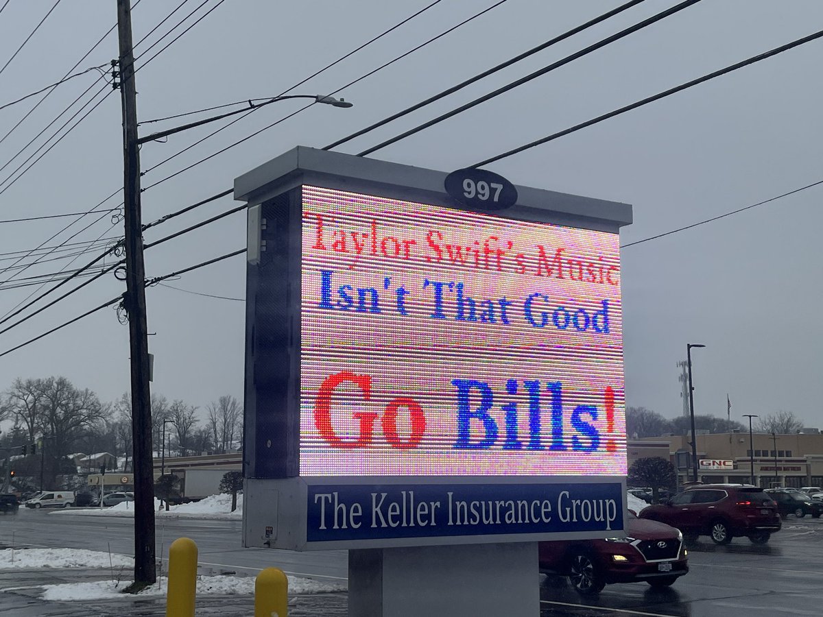 Buffalo Joe- Insurance Agent tweet media