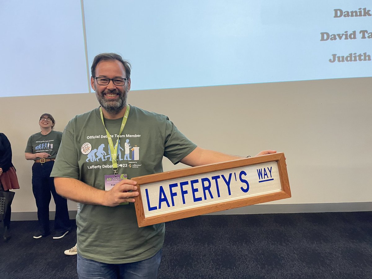 LabListon's tweet photo. I was more nervous about my three minute #LaffertyDebate pitch at @ASImmunology than I’ve been about any scientific talk for decades, but in the end it was actually a huge amount of fun! https://t.co/yFdBpTRkND
