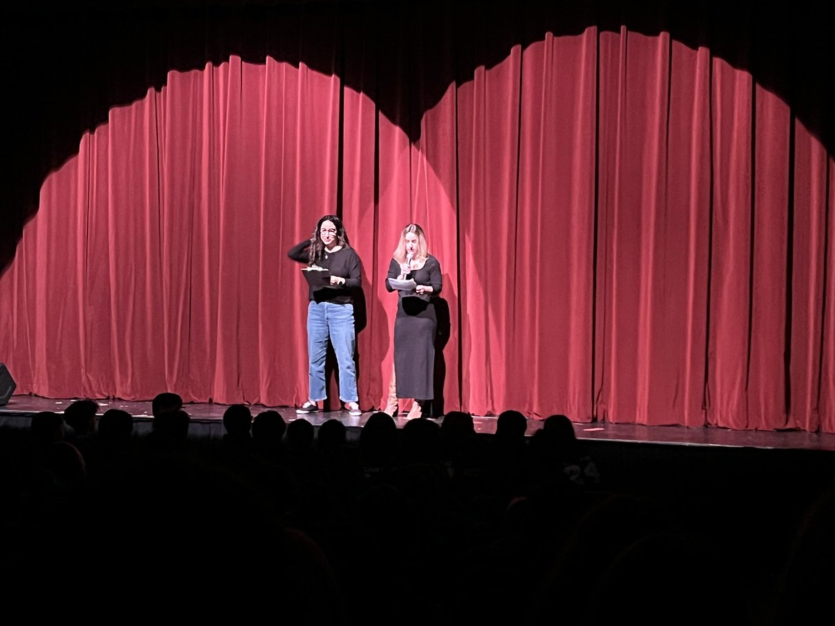 Erin Thomas tweet media