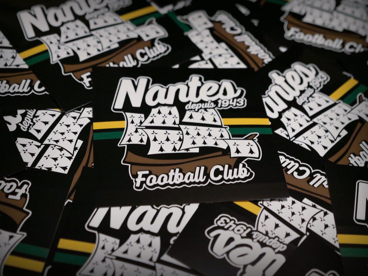 n165company's tweet photo. Le FC Nantes est un monument du football français ⚽🔰

Pour accompagner la réédition de l'affiche "80 𝑎𝑛𝑠" nous avons réalisé 3 visuels inédits 😇

Voici la version sticker 👇🏻

➡️ RDV demain à 19h sur https://t.co/EfAiftr4J5 https://t.co/zasSHYIS9A