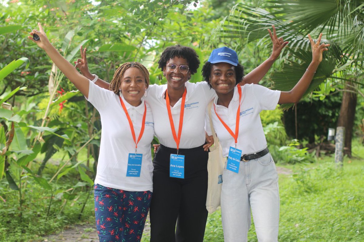 Day One: 1st National UNV Workshop in Sao Tome and Principe on Leadership and Career Management. Follow the the
@UNV_STP
profile for more updates on our activities! #Inspirationinaction #volunteeres #voluntariado
@UNV_ROWCA