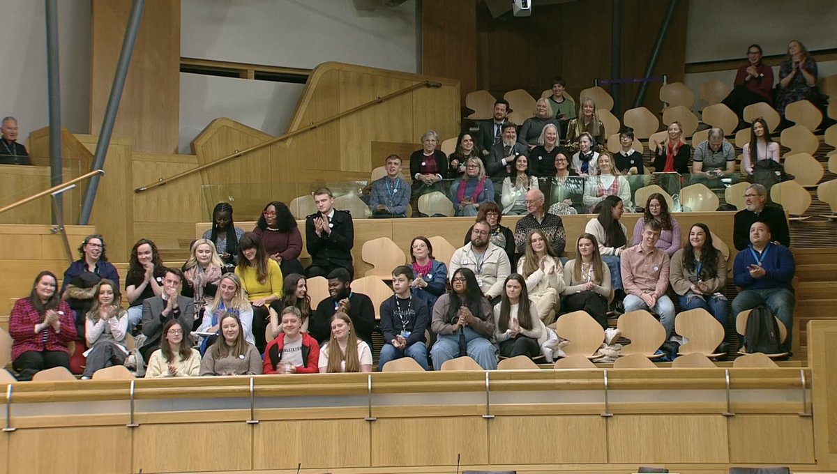 A historic day for Scotland! The #UNCRCScotland Bill has been voted on by @ScotParl MSPs to incorporation of children's rights into law. A fantastic result for so many young people, groups and youth work organisations across Scotland.