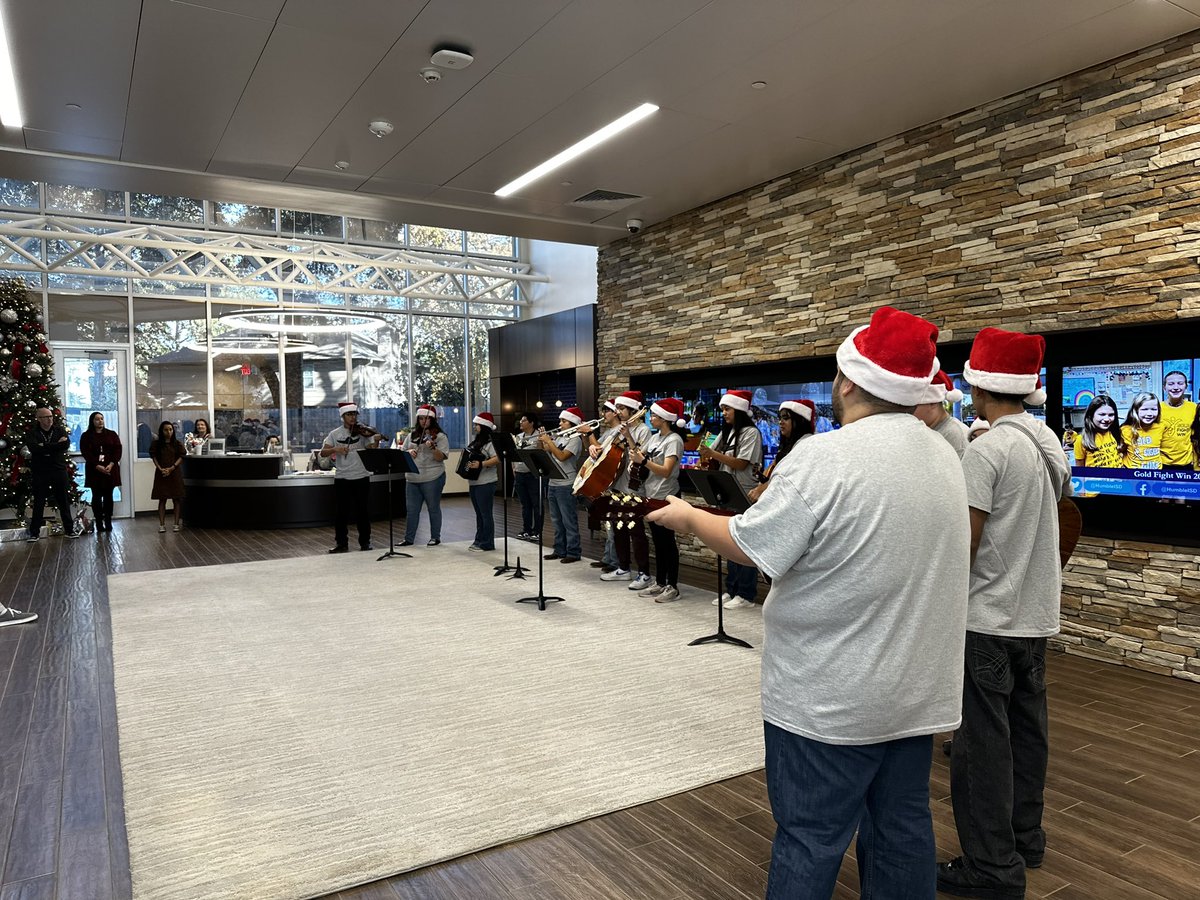 Who has the best mariachi director anywhere? <a href="/HumbleISD/">Humble ISD</a> <a href="/HumbleISD_HHS/">Humble High School</a> does! Wow how far we have come thanks to <a href="/S_AMTZ/">Samara A Martinez</a>  We love her! ❤️❤️🙂 Can’t wait for the new program <a href="/HumbleISD_SCHS/">Summer Creek High</a> 👍🏼 Connect every student to their passion!