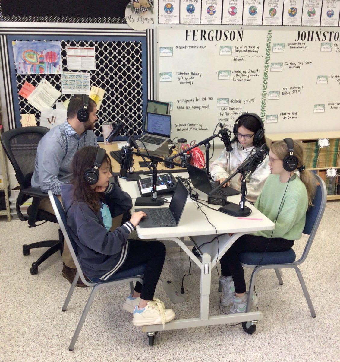 Cynthia Housianitis Johnston (@rmes_gifted) on Twitter photo Thanks to our coordinator turned impromptu time traveler named James Scott who helped guide <a href="/RedMillES/">Red Mill ES</a> 5th graders during their podcast episode about the Virginia battles during the Civil War. <a href="/BFergusonVB/">Brittany Ferguson</a> <a href="/VBContent/">VB Content</a> <a href="/vbschools/">VBSchools</a> Thanks to our coordinator turned impromptu time traveler named James Scott who helped guide <a href="/RedMillES/">Red Mill ES</a> 5th graders during their podcast episode about the Virginia battles during the Civil War. <a href="/BFergusonVB/">Brittany Ferguson</a> <a href="/VBContent/">VB Content</a> <a href="/vbschools/">VBSchools</a>