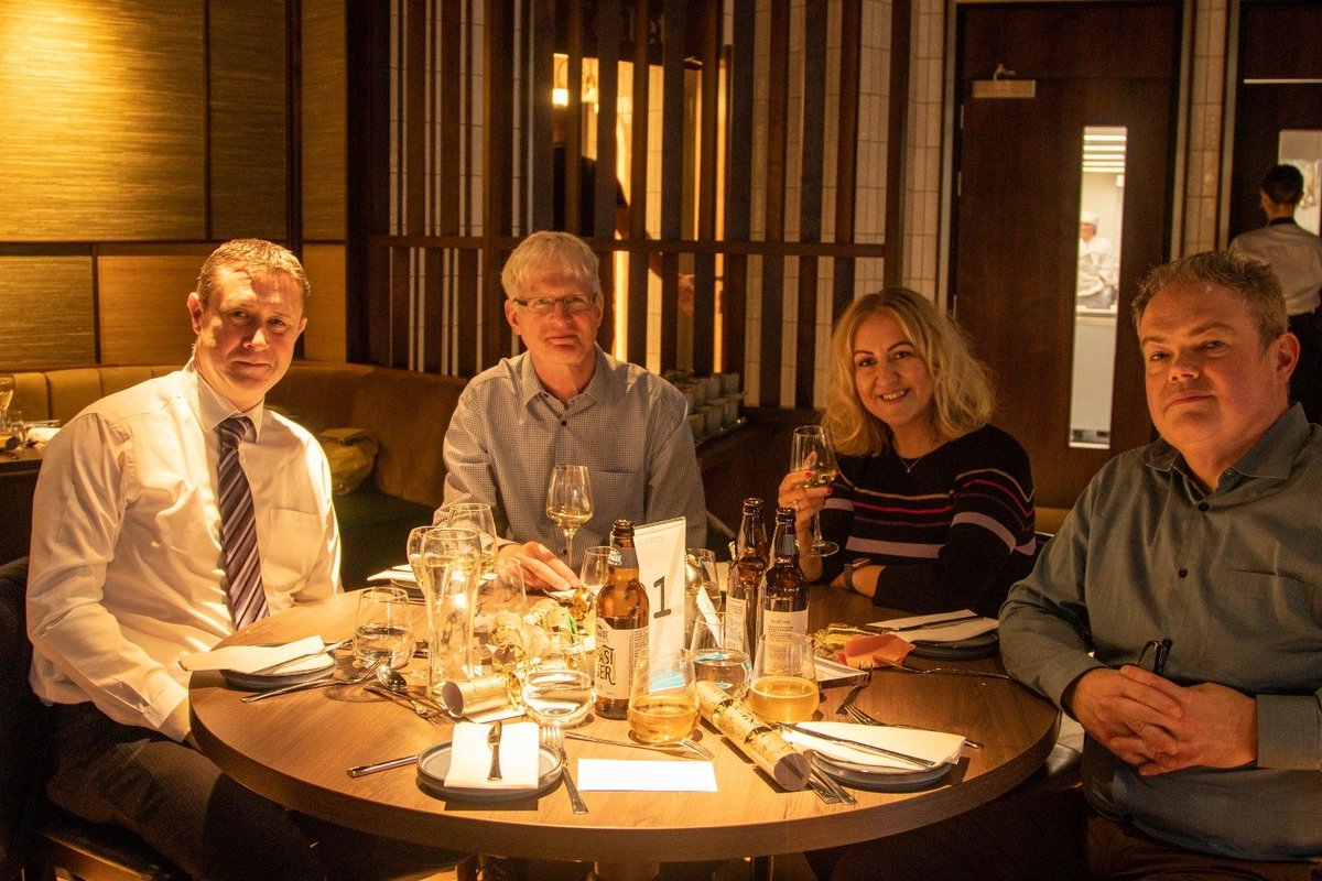 Regen_ltd's tweet photo. CIWM Lunch♻️
CIWM Northern Ireland Centre kicked off the festive celebrations on Friday with a fantastic afternoon of food, networking and a little bit of climate science.
#recycling #wastemanagement #mixeddryrecycling #wastetoenergy #regenwaste #ourfutureiscleaner #CIWM https://t.co/1IZWOnC6ui