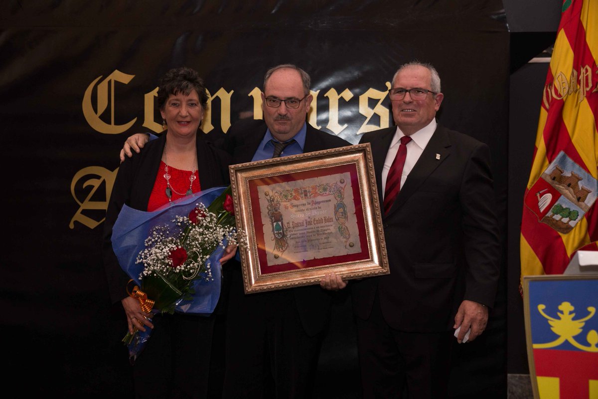 Con gran tristeza hemos recibido la noticia del fallecimiento de Pascual Embid, alcalde de Alagón, socio de honor de la Comparsa de Alagoneses y gran amigo, una persona muy importante en el hermanamiento entre Sax y Alagón. Descansa en Paz ❤️