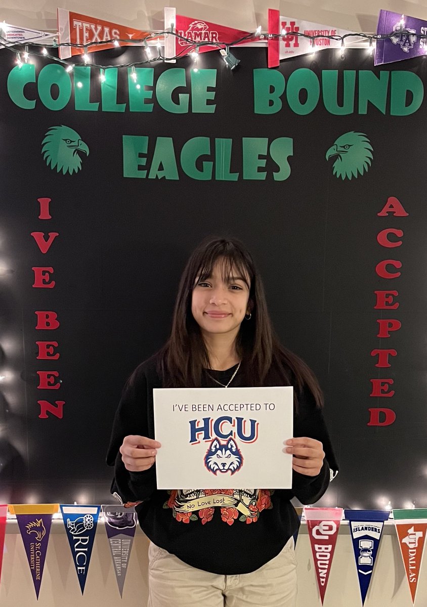 PHS College Room tweet media