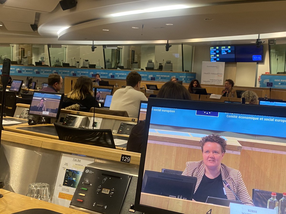 How do we move from theory to practice to integrate the #WellbeingEconomy into the #EuropeanSemester?

<a href="/European_Worker/">Krzysztof Balon</a>, <a href="/kimarttinen/">Kirsi Marttinen</a> and <a href="/MariaNikolo/">Maria Nikolopoulou</a> speak about the importance of participation of citizens and CSOs and dialogue.