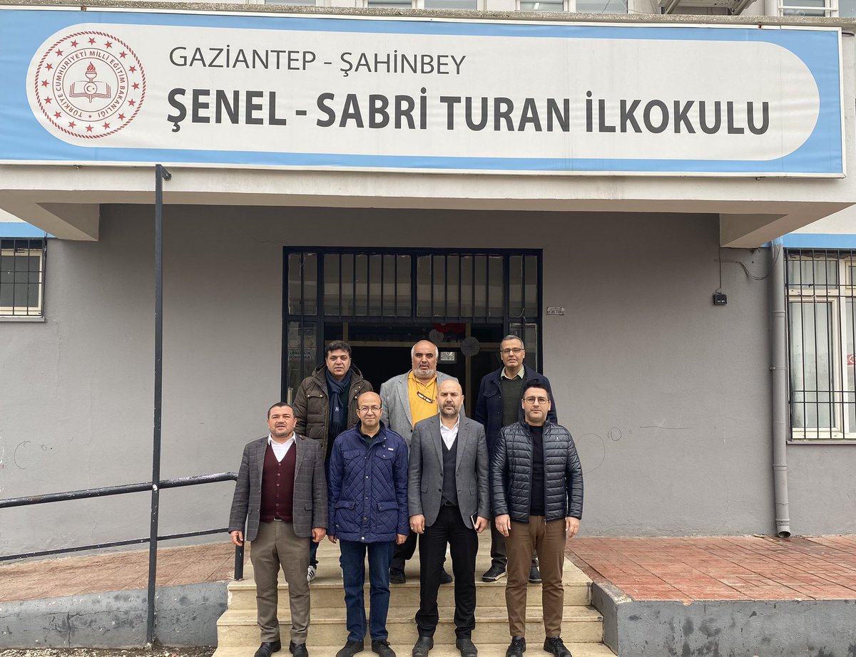MehmetDemirEBS's tweet photo. Şenel-Sabri Turan İlk. Mdr kıymetli kardeşimiz Ahmet KINAL’ı, Mdr Yrd Ahmet BORULDAY’ı, ve öğretmen kardeşlerimizi ziyaret ettik. 
İş yeri tem. Mustafa ASLAN ağabeyimize rahatsızlığından dolayı geçmiş olsun dileklerinde bulunduk.
 
Allah c.c işlerini ve işlerimizi kolaylaştırsın. https://t.co/Y93X4tEr74