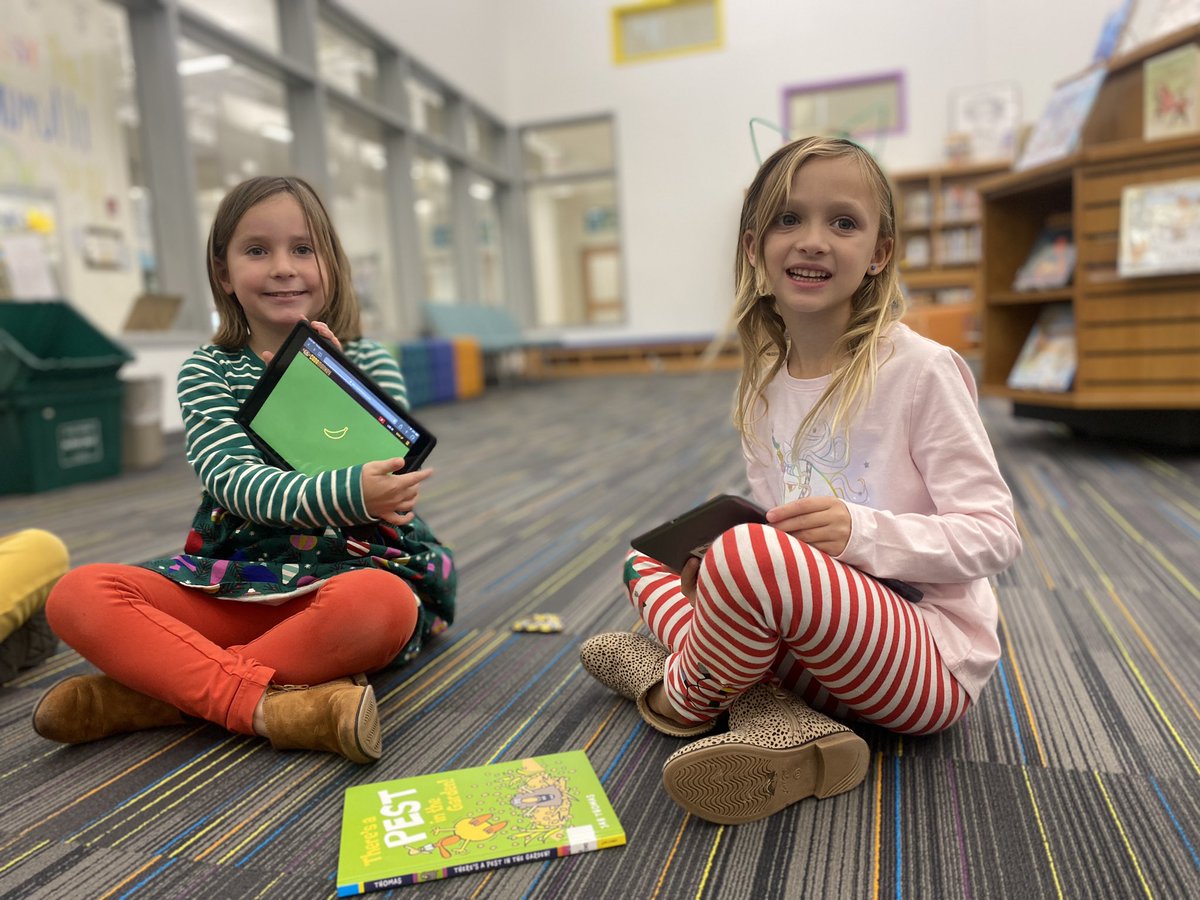 BrickLovesBooks's tweet photo. π Young minds at Conn Magnet Elementary are on a coding adventure this Computer Education Week! π Our 1st graders are tapping into their tech-savvy side, proving that it's never too early to start shaping the future. π₯οΈπ‘ #ConnE #HourOfCode #CSEdWeek #coding #littlecoders https://t.co/fKRTa8h1M0