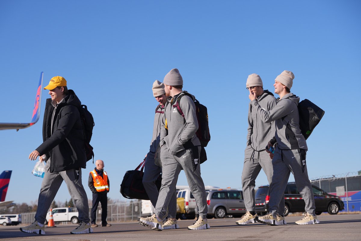GopherHockey's tweet photo. We're off to Columbus! ✈️

@SunCountryAir https://t.co/U2rv8QbUrg
