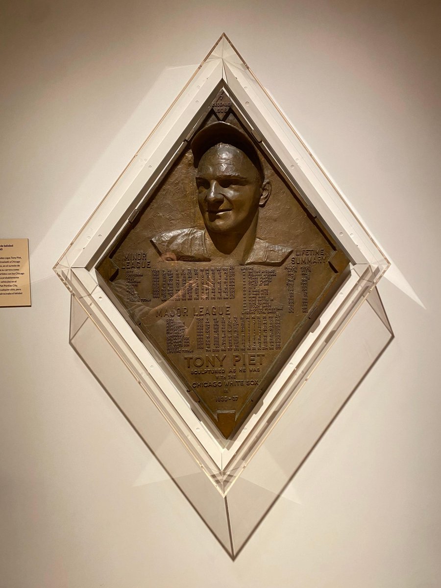 #OnThisDay in 1907, MLB infielder Anthony Pietruszka, a.k.a. #TonyPiet, was born in PA. This plaque commemorates his playing career, incl. nearly 300 games for the @whitesox (1935‒37), & likely hung in his SW Side car dealership. Learn more in #BackHomeCHM ow.ly/Oau150Qgr35