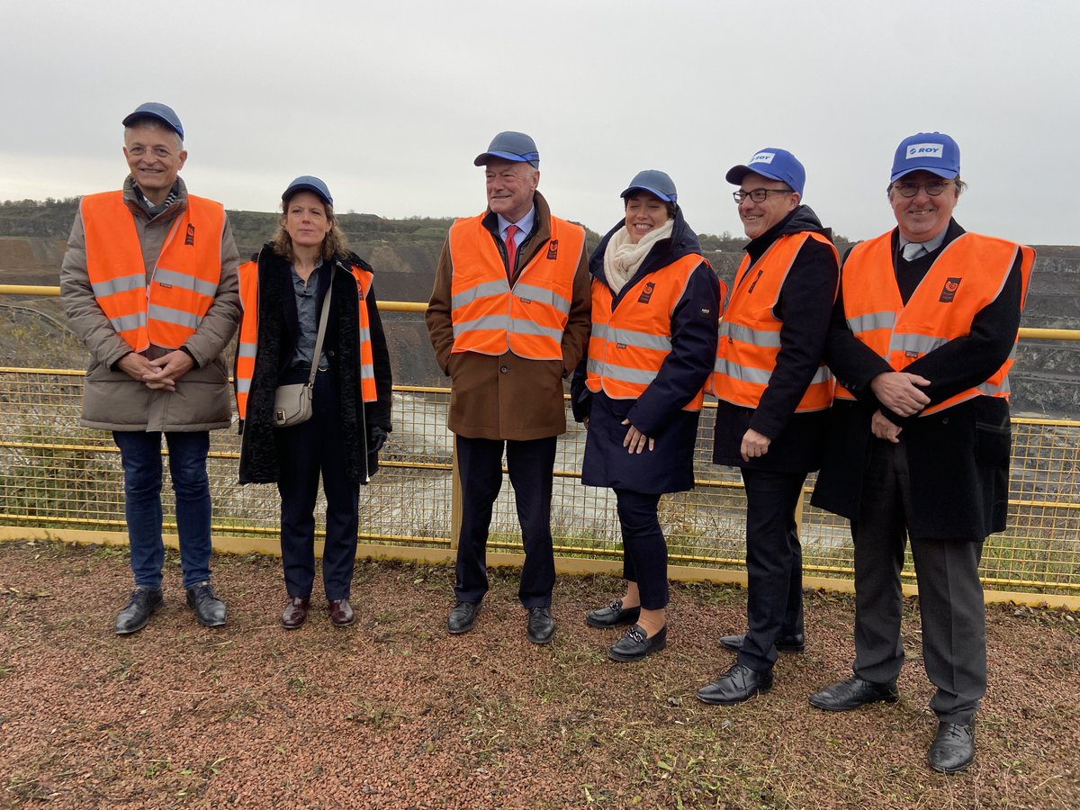 DeuxSevres's tweet photo. [Ferroviaire] Inauguration de la ligne de fret #Parthenay - #SaintVarent
L'ouverture de cette section vient rendre complète la liaison de #Niort à #Thouars
Le Département conscient du potentiel de dynamisation pour le territoire, a apporté un soutien de 1,4 M€ à ce projet https://t.co/cLrTnlyCoX
