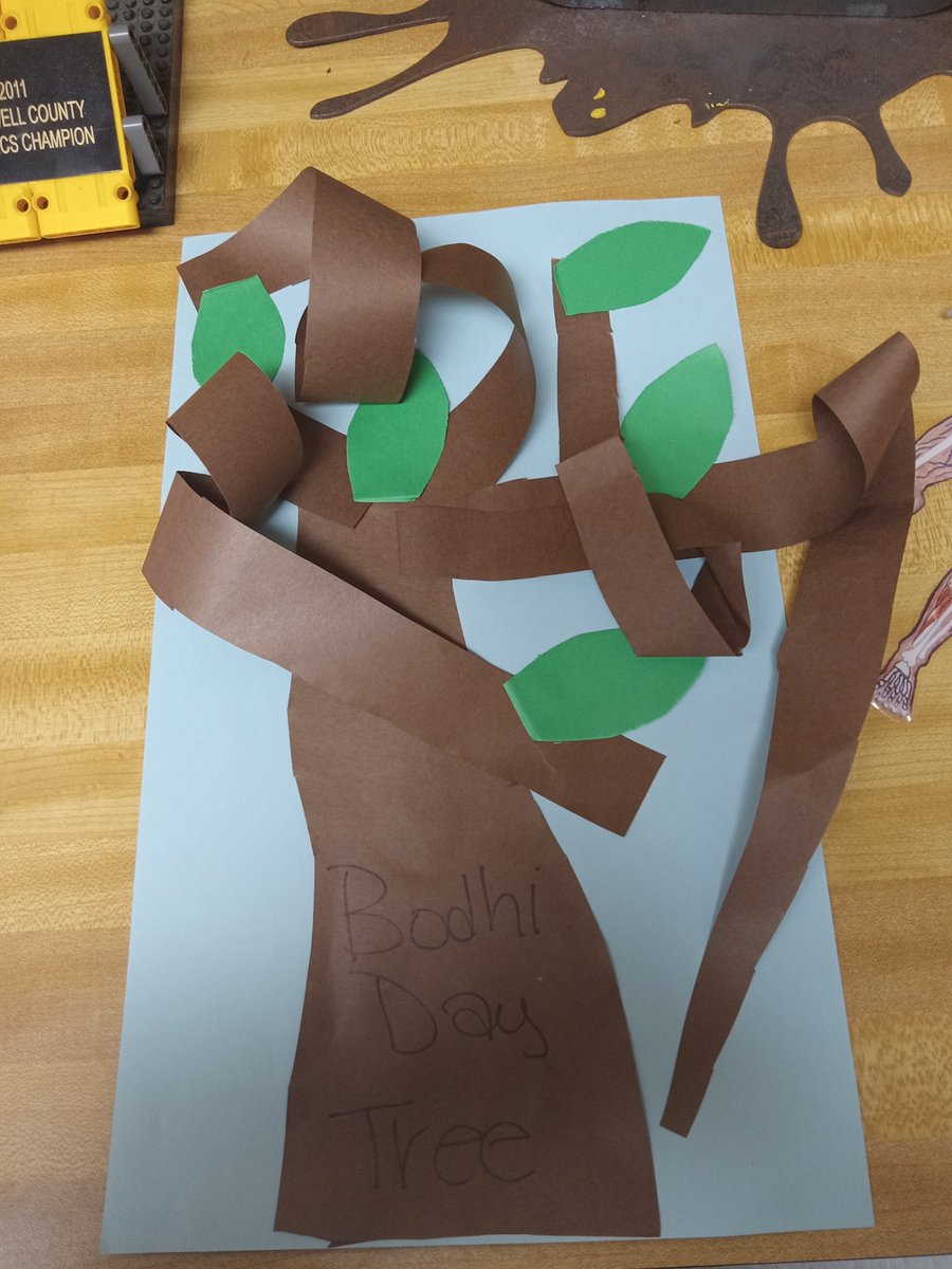 KSmithStemLady's tweet photo. Post 2 holidays around the world:
2nd Grade: Diwali Lanterns
2nd Grade: Bodhi Day Tree
@eastfieldglobal @MBaker_RunSun https://t.co/1PDi6rSRNE
