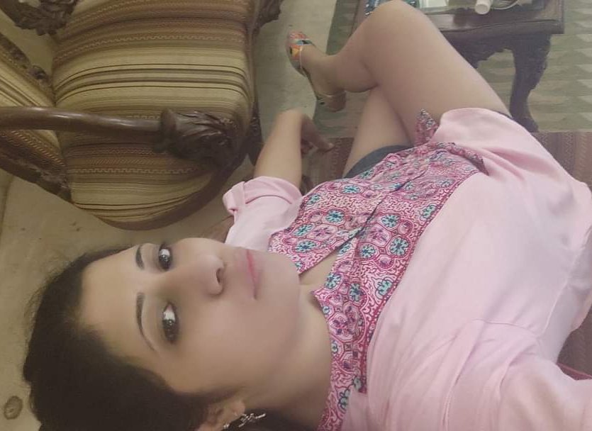 PoojaPriyam_'s tweet photo. #LegTwitter #FootTwitter https://t.co/qkafzcJAj7