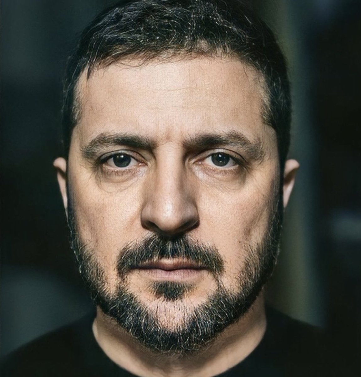 I support President Zelensky, the brave soldiers who defend Ukraine and aide to Ukraine! 

Drop a ❤️ and Repost if you do too! 🤚