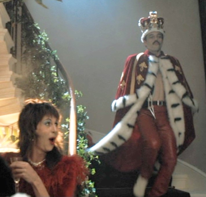 I bet you did not know i appear in Bohemian Rhapsody the movie with Rami Maleck ! #TeamWhiteGirls #teamBBC #transsexual #tgirl #teamtranny #fisting #shemales #interracial #BNWO #blackcockchurch #sissy #trans #slave #BDSM #humantraficking #nowayout #snowbunny #humantoilet #bondage