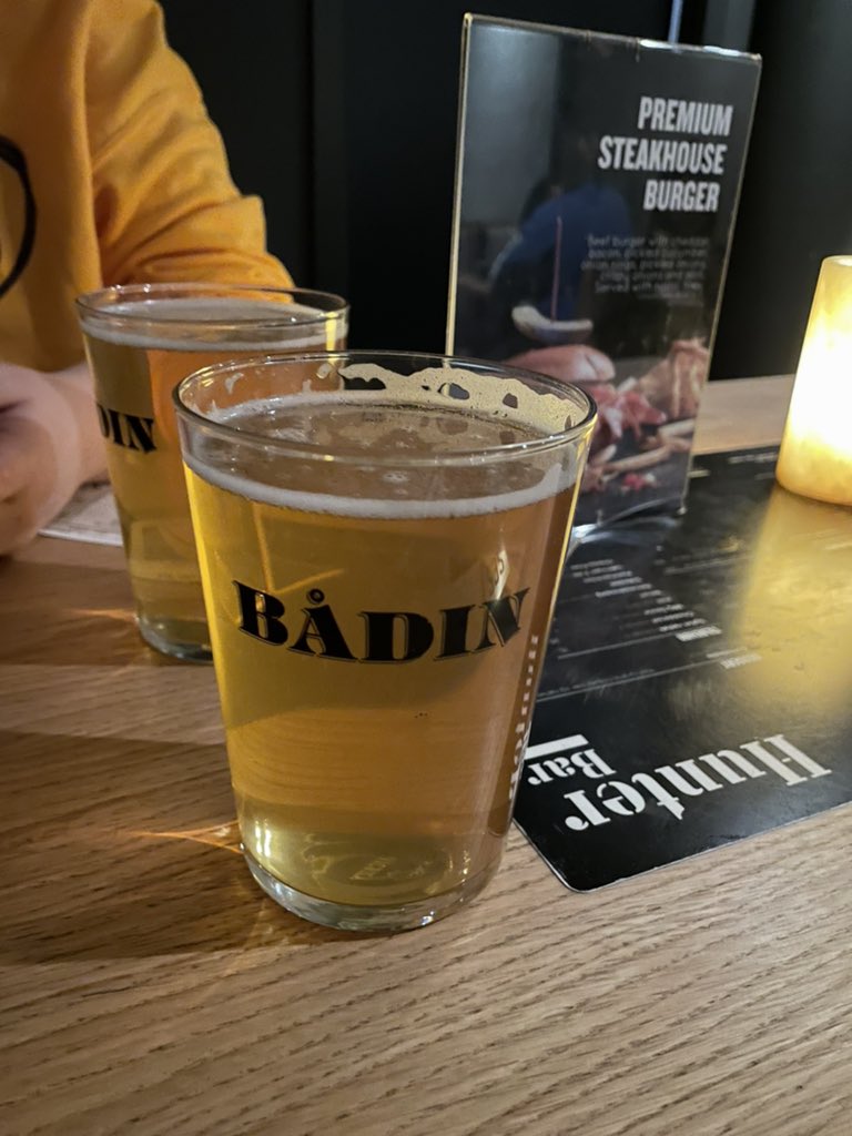 StianSommerheim's tweet photo. Flyplassøl 🍻 #BGFE https://t.co/RXJNptywy7