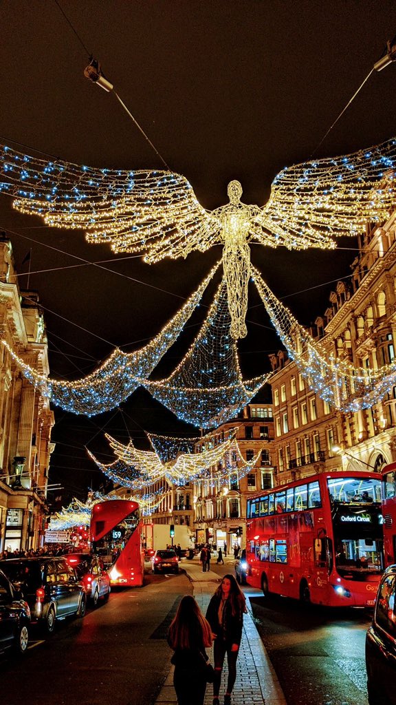 eliz_daa's tweet photo. Londres a Noël ! https://t.co/U6db7cSEnH