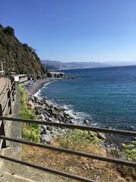 Auguro una buona cena a tutti voi ed una serena notte più tardi!🥘🍷🍰💖🌾😴😴 La passeggiata a mare di Arenzano (Ge)