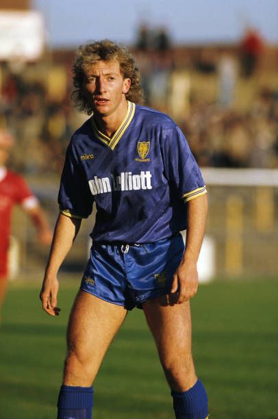 robertmdaws's tweet photo. #IanHolloway of @AFCWimbledon  in 1985. #wimbledonfc https://t.co/Tz825NkLDy
