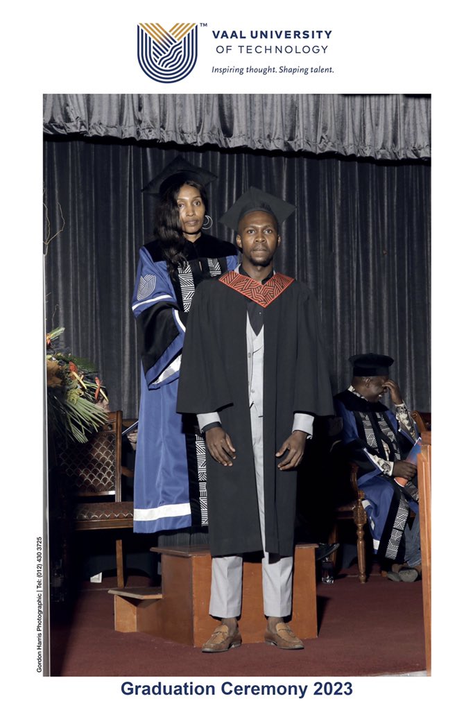 MkhontoVisualz's tweet photo. I did it but GOD DID😌. Forever grateful 🤲🏾 https://t.co/t7r267UBd8