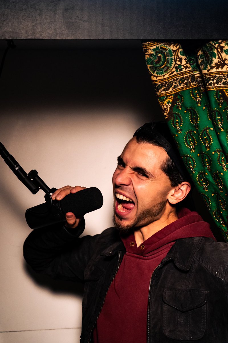 ! NOUVEAU PODCAST !

1h de discussion chez Jugurtha Talks, « un podcast qui parle des Français d’origine nord africaine qui font bouger les lignes en France »

Écouter / regarder : linktr.ee/jugurtha_talks

📸 Claire-Marie Régent