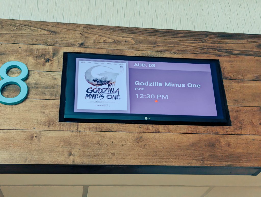 VirtualCoreTV's tweet image. It's been an emotionally draining week, so I'm treating myself to a movie before work.