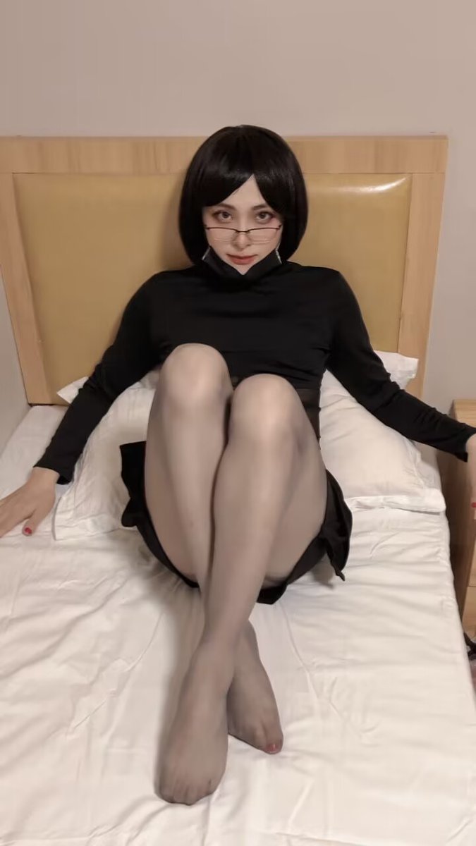妮娜睡不醒😘 tweet media