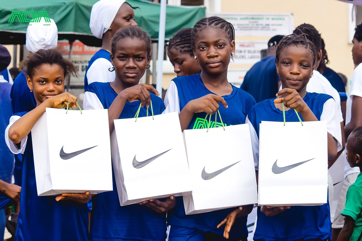 AOAcademy's tweet photo. Highlights of the 6th edition of #sheplaysbyaoa in partnership with @Nike @Women_Win 

Enriching the African girl child through education and sports .

#sportintervention 
#educationalintervention 
#humanitarianintervention https://t.co/HkXovZ5qvu