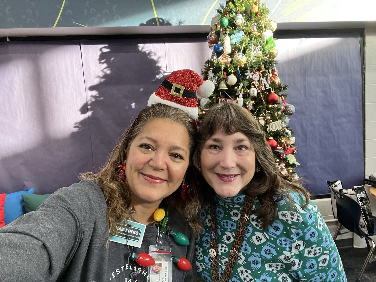 🐆 From after school tutoring 📝 to morning tree 🎄trimming 🤩 Teacher friends are the best! 🫶🏼 <a href="/CFISDLieder/">Lieder Elementary</a> #liederleopardsarebettertogether