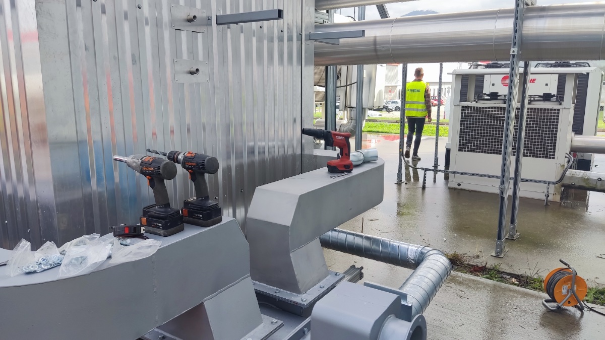 IvitasEng's tweet photo. As part of our long-term cooperation with ELVAC EKOTECHNIKA, we have designed and delivered the mechanical component of an RCO unit, which will serve to remove volatile organic compounds (VOCs) from its emissions. More here: https://t.co/caZdkVXahJ https://t.co/NgD9VrG04x
