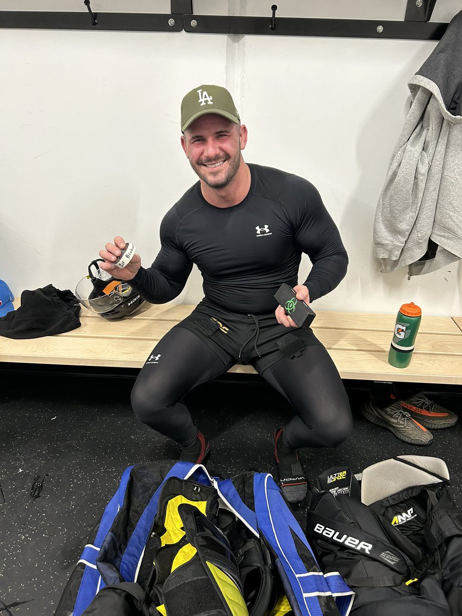 BiohazardHockey's tweet photo. And most recently, on November 27th, our Biohazard STUD (Swipestick With A Sticker On It) of the Night, with his FIRST EVER BIOHAZARD GOAL…
MITCH!!
A Redo Picture with the actual Stud will come at a later date.
#Biohazard #CCRHL #Stud #BioGoal #RecLeague #Yeg #Hockey https://t.co/EH0V3rRz7K