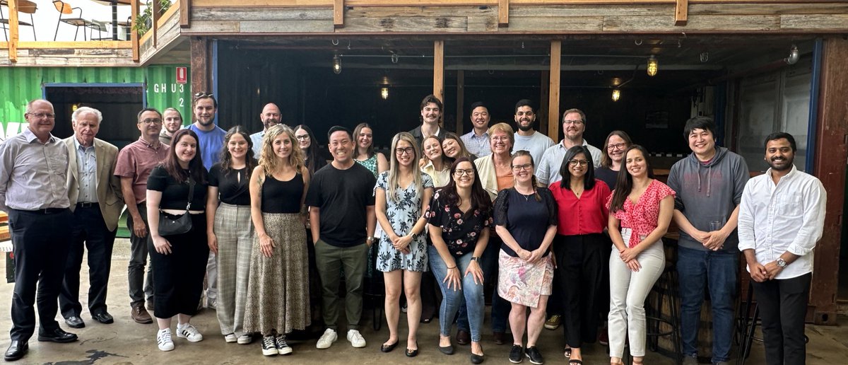 Happy Holidays from us to you! Yesterday we celebrated our successful year together as a research centre with good food, drinks and of course company 🍔🍻🎉. Looking forward to the exciting things 2024 will throw at us! @latrobe @MAPP_latrobe